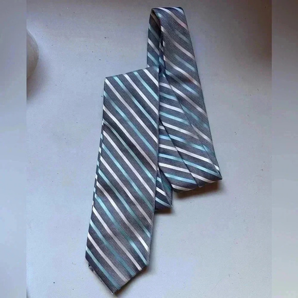 Men’s Stripped Stafford Neck‎ Tie - Picture 1 of 6